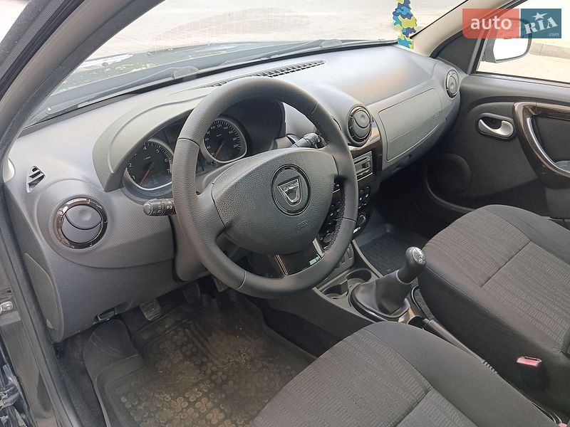 Внедорожник / Кроссовер Dacia Duster 2010 в Ивано-Франковске фото 15 Внедорожник / Кроссовер Dacia Duster 2010 в Ивано-Франковске