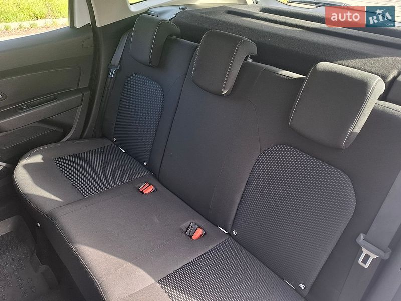 Позашляховик / Кросовер Dacia Duster 2021 в Черкасах фото 16 Позашляховик / Кросовер Dacia Duster 2021 в Черкасах
