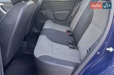 Внедорожник / Кроссовер Dacia Duster 2015 в Турбовом