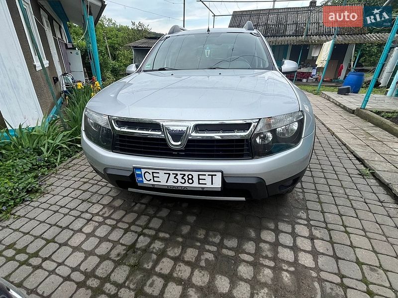 Dacia Duster 2012