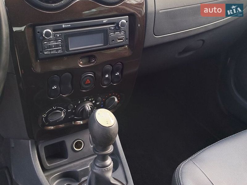 Внедорожник / Кроссовер Dacia Duster 2012 в Чернигове