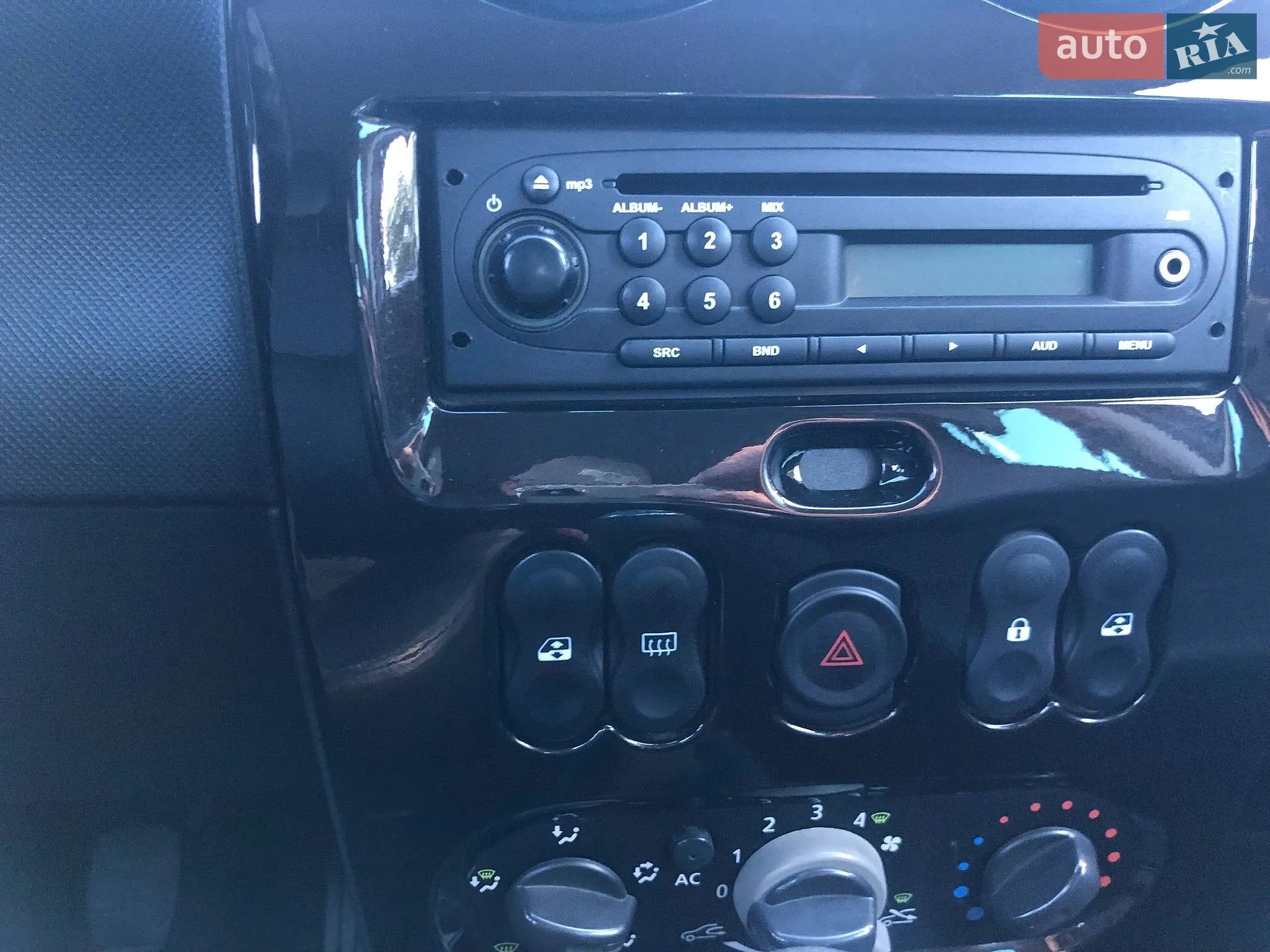 2010 Dacia Duster - мініатюра 34