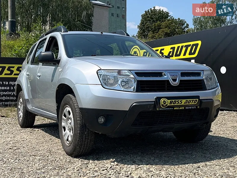 Dacia Duster 2011
