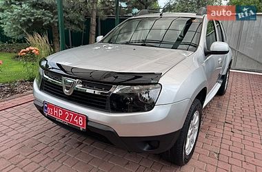 dacia duster 2013 в Біла Церква від професійного продавця Владимир