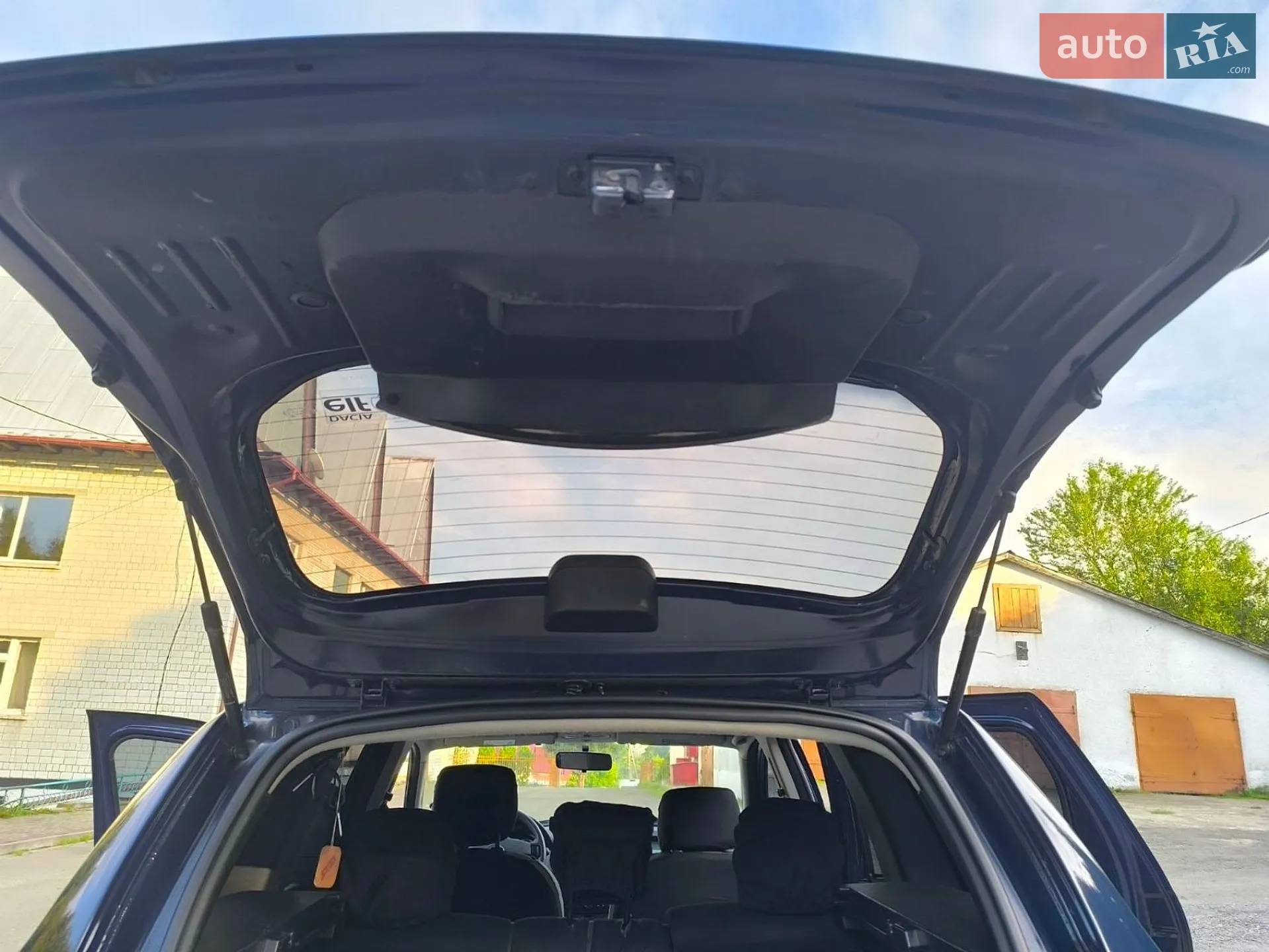 2014 Dacia Duster - мініатюра 33