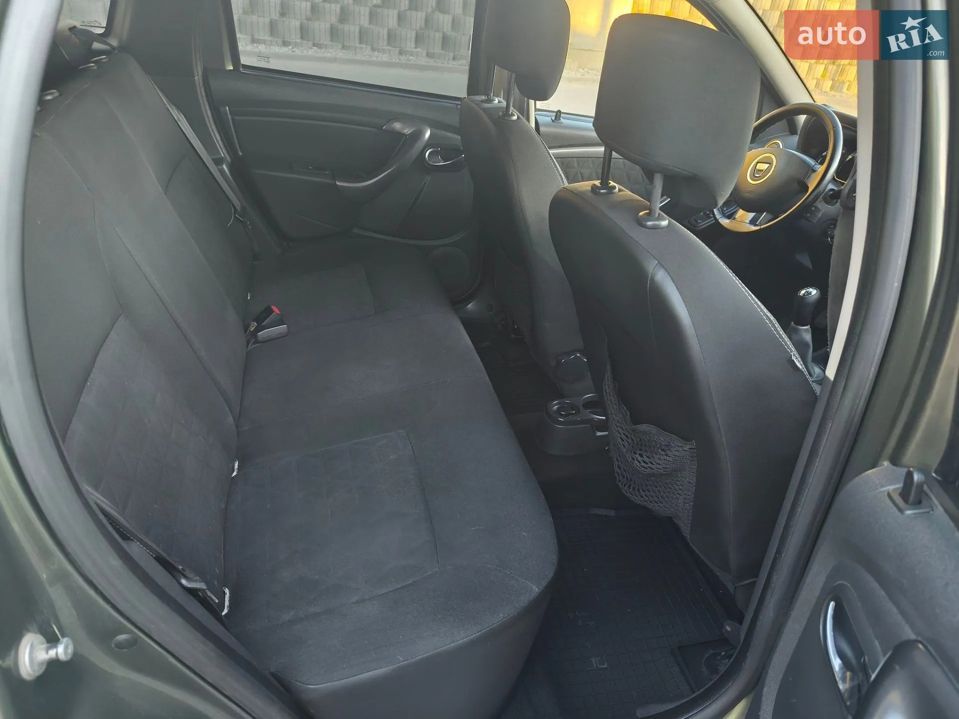 2015 Dacia Duster - мініатюра 15