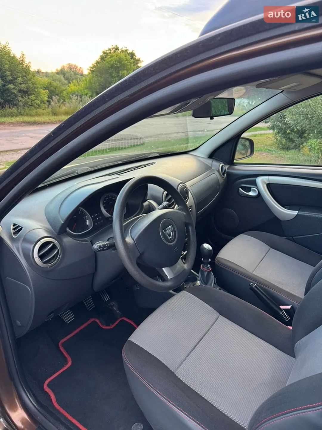 2013 Dacia Duster - мініатюра 41