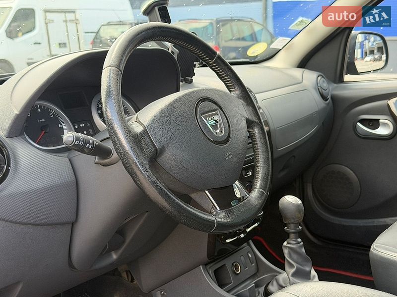 Внедорожник / Кроссовер Dacia Duster 2012 в Ровно