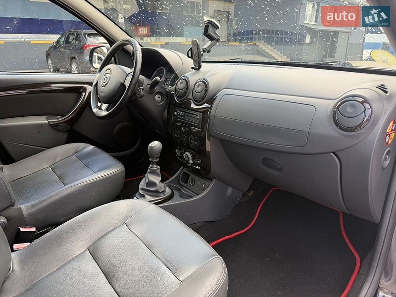 Внедорожник / Кроссовер Dacia Duster 2012 в Ровно