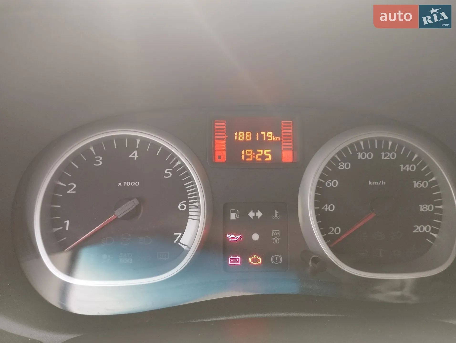 2013 Dacia Duster - мініатюра 13
