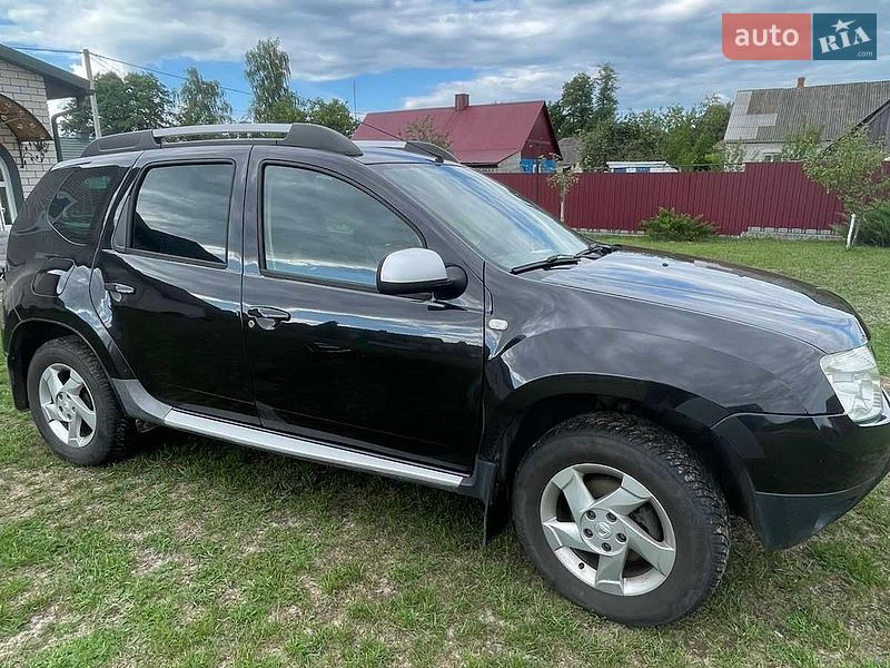 Позашляховик / Кросовер Dacia Duster 2012 в Ратному