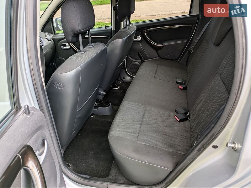 Внедорожник / Кроссовер Dacia Duster 2010 в Тарановке фото 35 Внедорожник / Кроссовер Dacia Duster 2010 в Тарановке