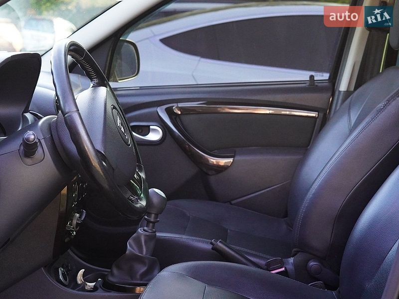 Позашляховик / Кросовер Dacia Duster 2011 в Білгороді-Дністровському фото 7 Позашляховик / Кросовер Dacia Duster 2011 в Білгороді-Дністровському