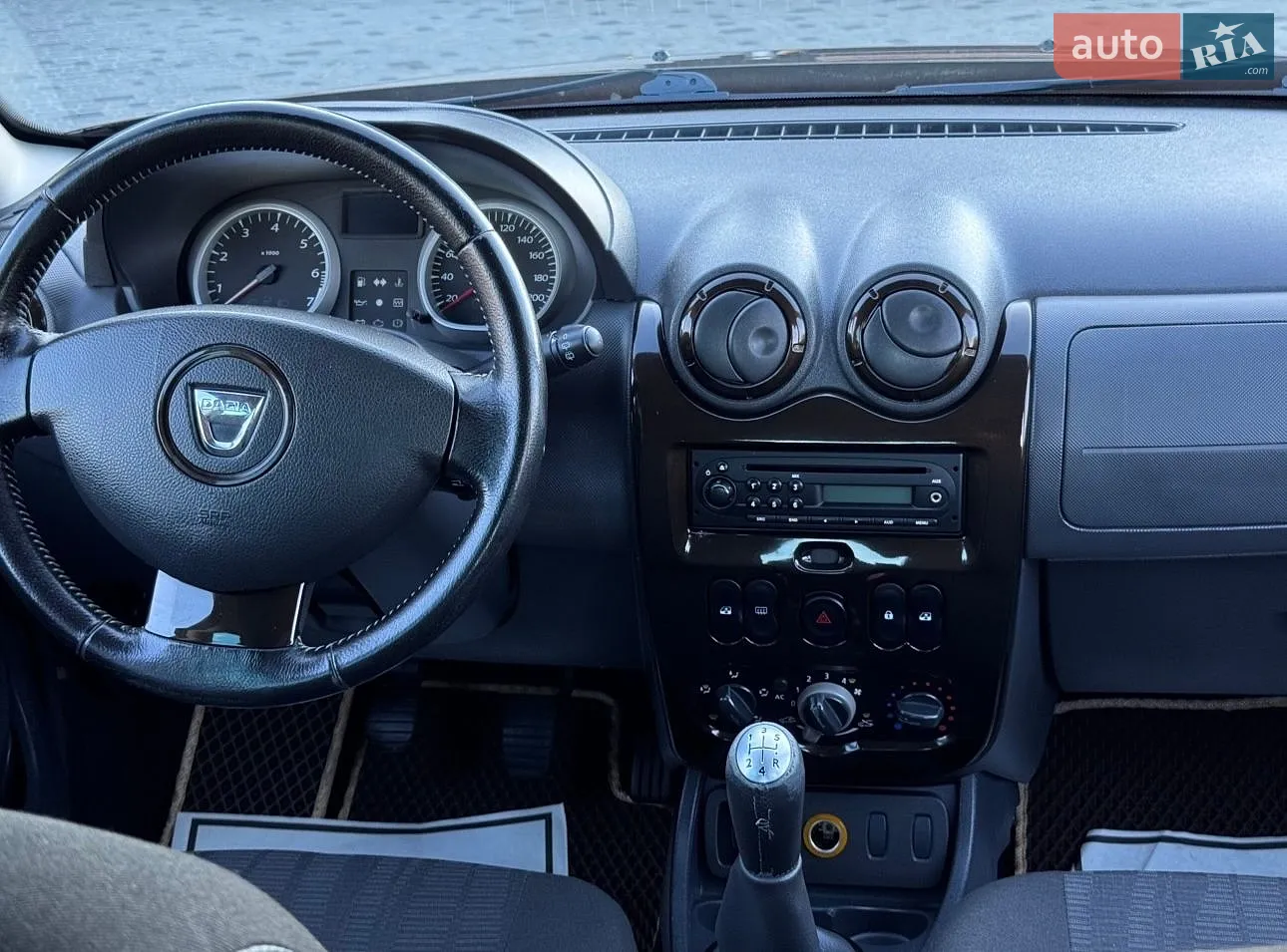 2010 Dacia Duster - мініатюра 13