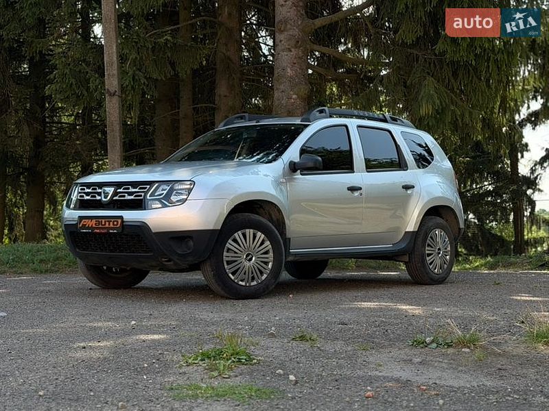 Позашляховик / Кросовер Dacia Duster 2016 в Бурштині