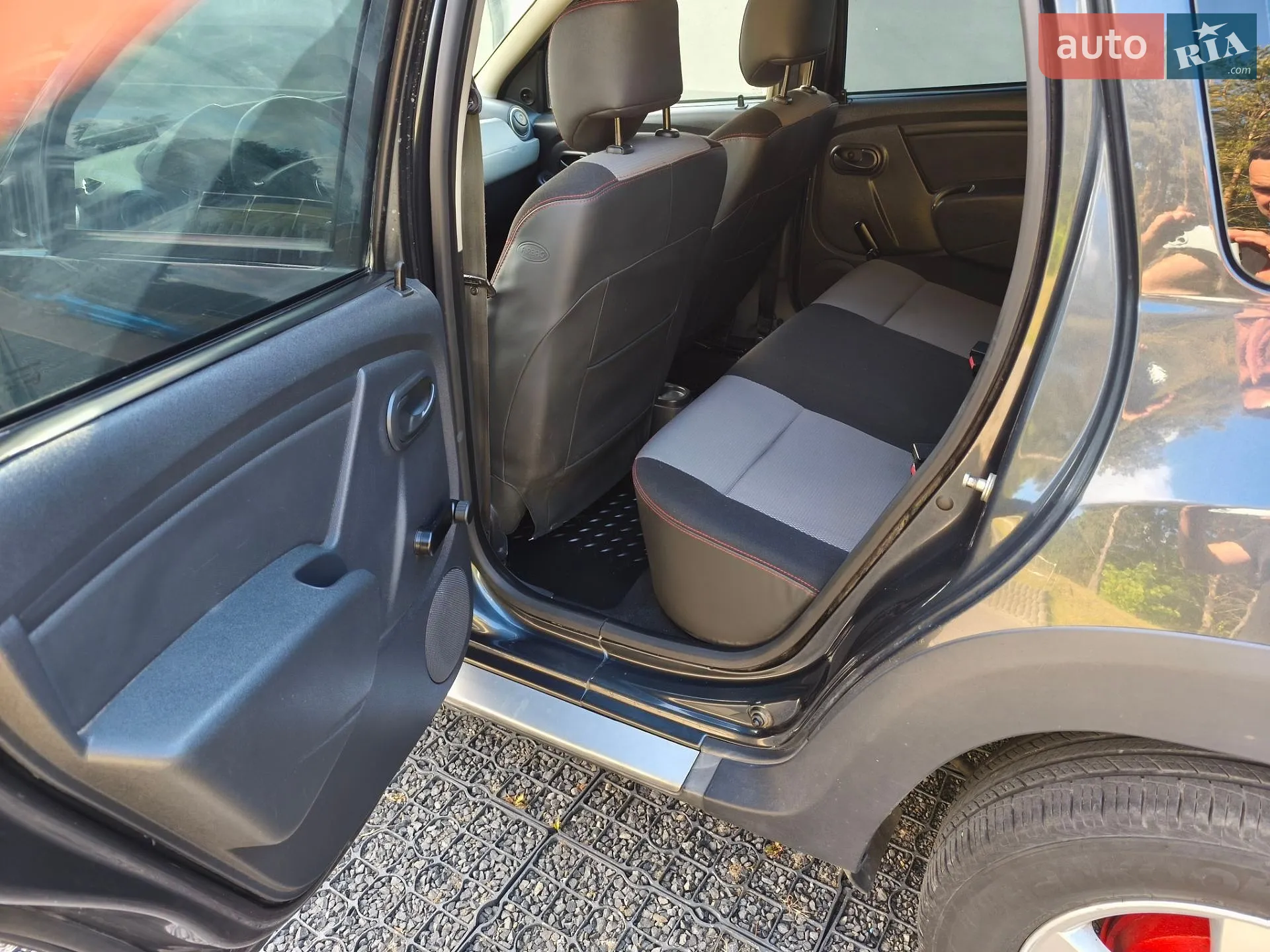 2014 Dacia Duster - мініатюра 17