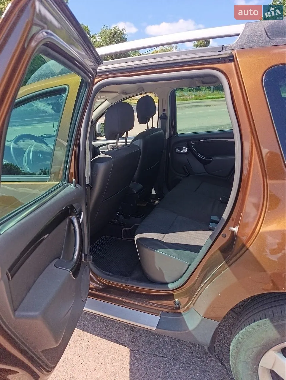 2010 Dacia Duster - мініатюра 11