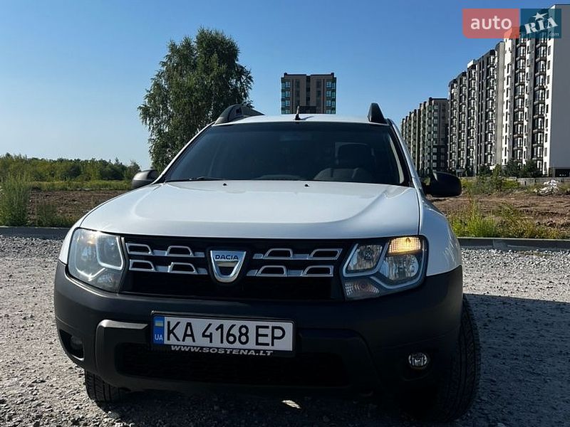 Dacia Duster 2015