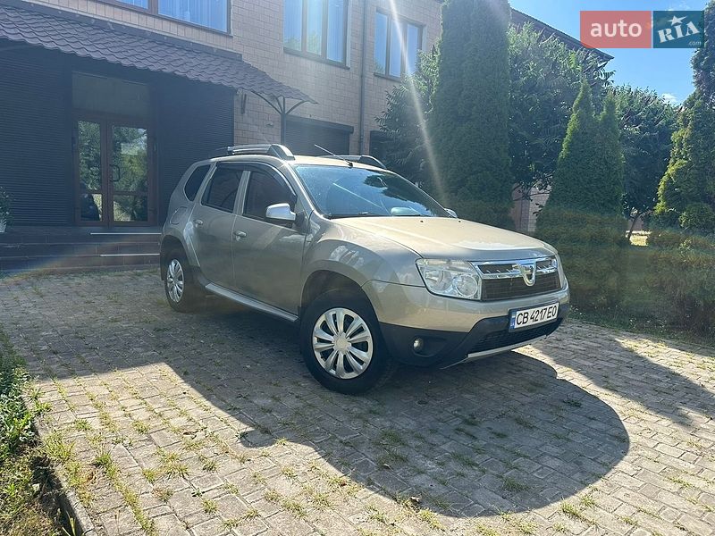 Dacia Duster 2012
