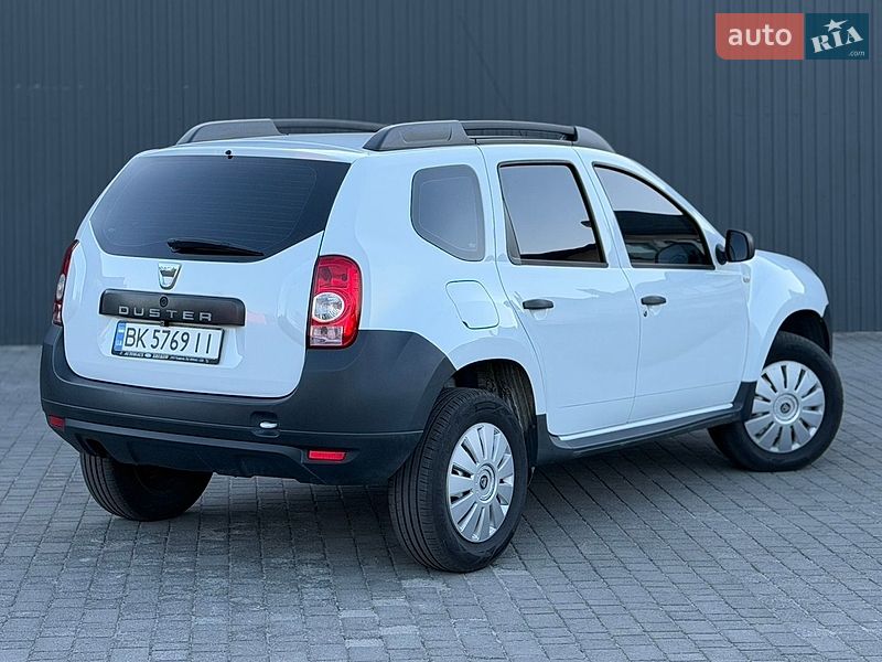 Внедорожник / Кроссовер Dacia Duster 2011 в Сарнах