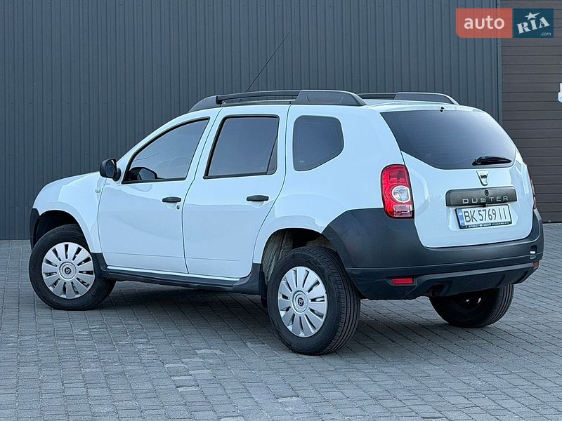 Внедорожник / Кроссовер Dacia Duster 2011 в Сарнах