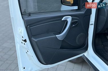 Внедорожник / Кроссовер Dacia Duster 2011 в Сарнах