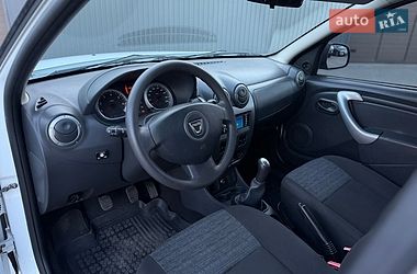 Внедорожник / Кроссовер Dacia Duster 2011 в Сарнах