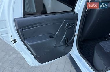Внедорожник / Кроссовер Dacia Duster 2011 в Сарнах