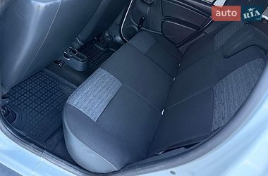 Внедорожник / Кроссовер Dacia Duster 2011 в Сарнах