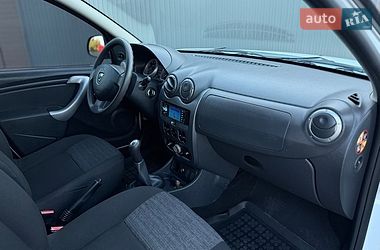 Внедорожник / Кроссовер Dacia Duster 2011 в Сарнах