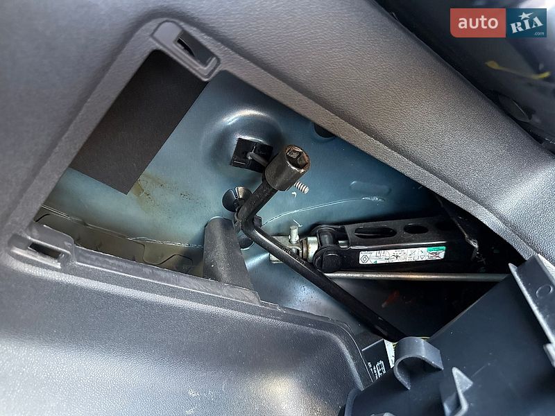 Внедорожник / Кроссовер Dacia Duster 2011 в Луцке