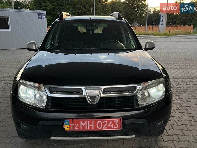Позашляховик / Кросовер Dacia Duster 2010 в Красилові