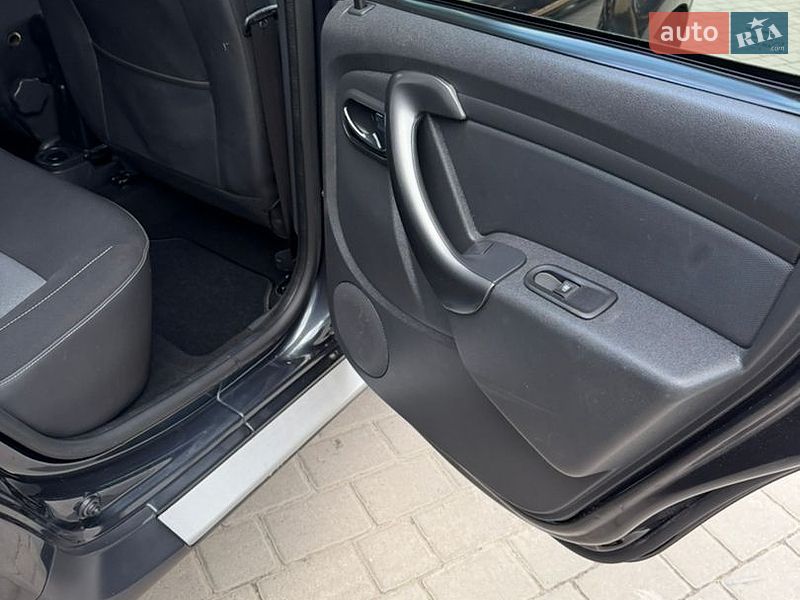 Внедорожник / Кроссовер Dacia Duster 2016 в Бродах