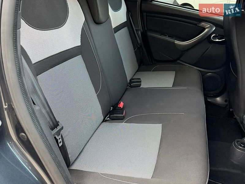 Внедорожник / Кроссовер Dacia Duster 2016 в Бродах