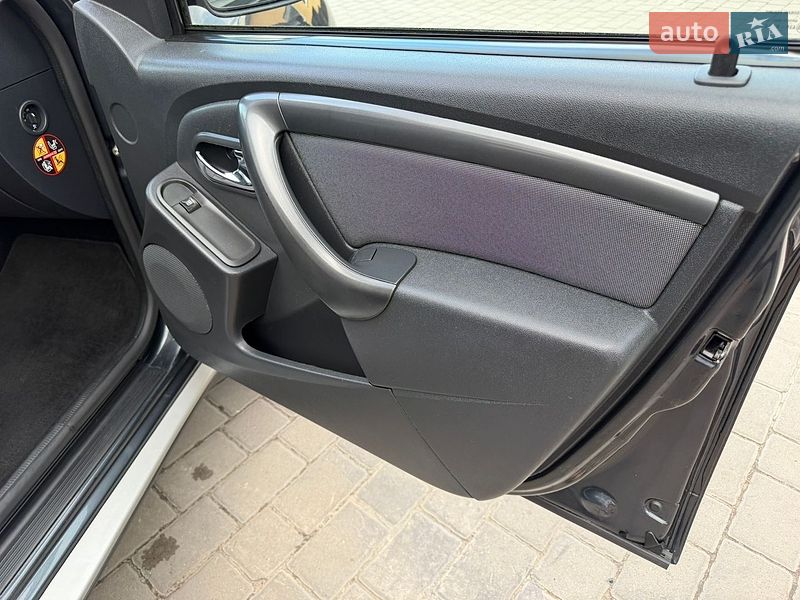 Внедорожник / Кроссовер Dacia Duster 2016 в Бродах