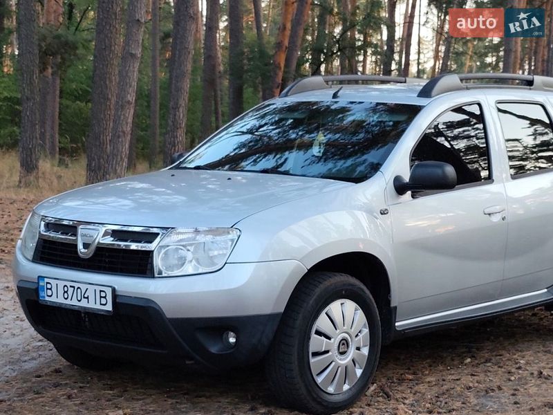 Позашляховик / Кросовер Dacia Duster 2010 в Черкасах