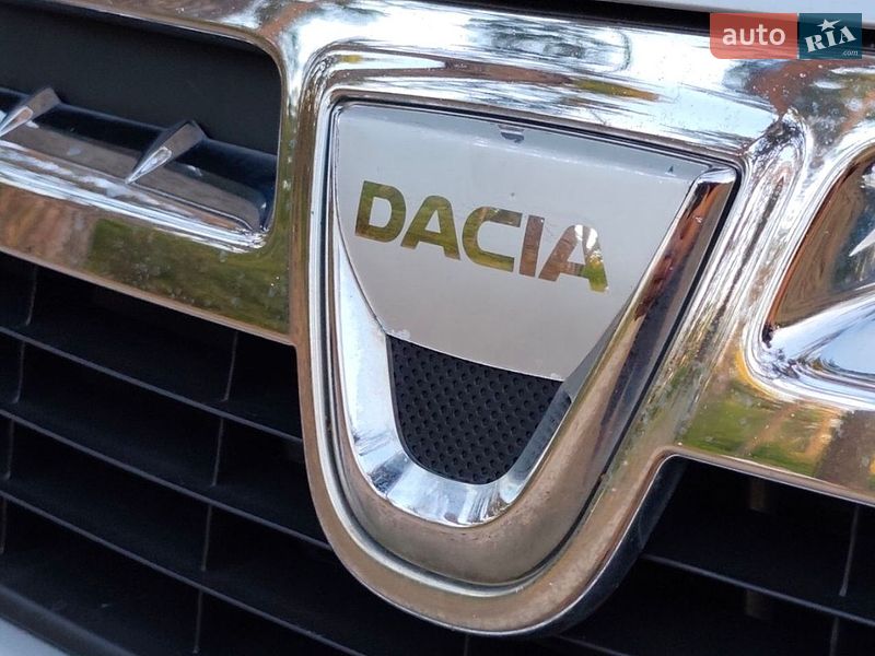 Позашляховик / Кросовер Dacia Duster 2010 в Черкасах