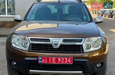 Позашляховик / Кросовер Dacia Duster 2011 в Луцьку