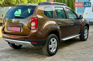 Позашляховик / Кросовер Dacia Duster 2011 в Луцьку