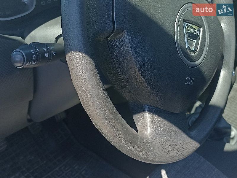 Позашляховик / Кросовер Dacia Duster 2012 в Харкові