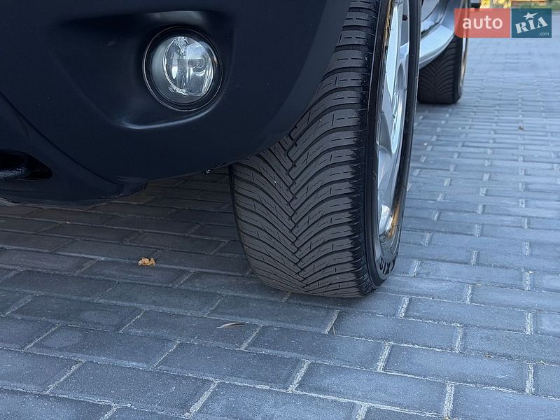 Внедорожник / Кроссовер Dacia Duster 2014 в Полтаве