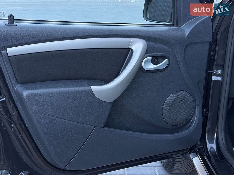Внедорожник / Кроссовер Dacia Duster 2014 в Полтаве