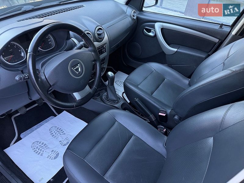 Внедорожник / Кроссовер Dacia Duster 2014 в Полтаве