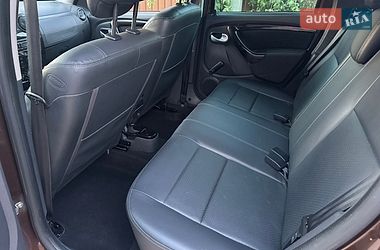 Внедорожник / Кроссовер Dacia Duster 2011 в Ахтырке
