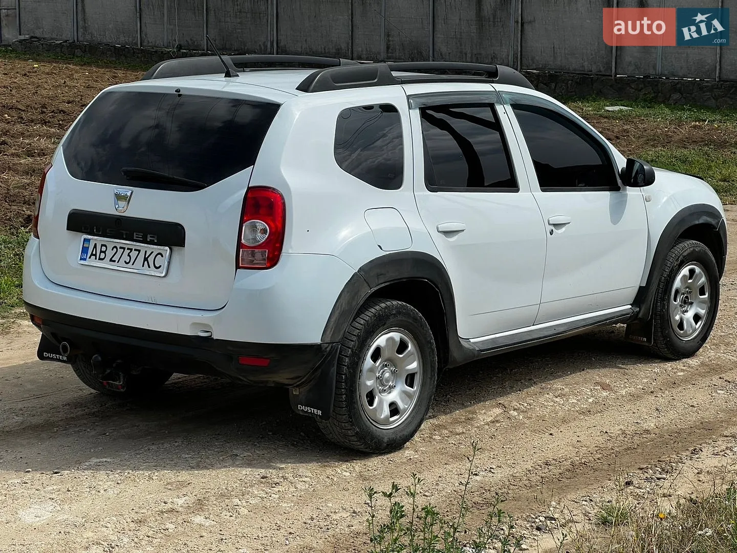 2013 Dacia Duster - мініатюра 2
