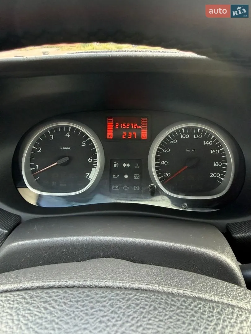 2011 Dacia Duster - мініатюра 12