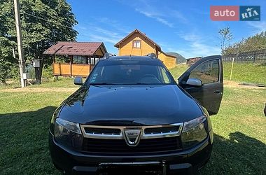 Позашляховик / Кросовер Dacia Duster 2010 в Верховині