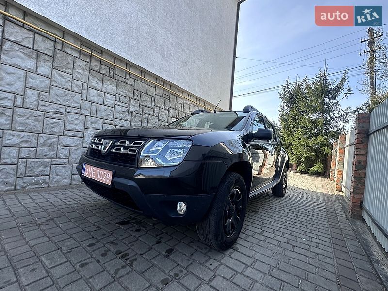 Позашляховик / Кросовер Dacia Duster 2014 в Луцьку
