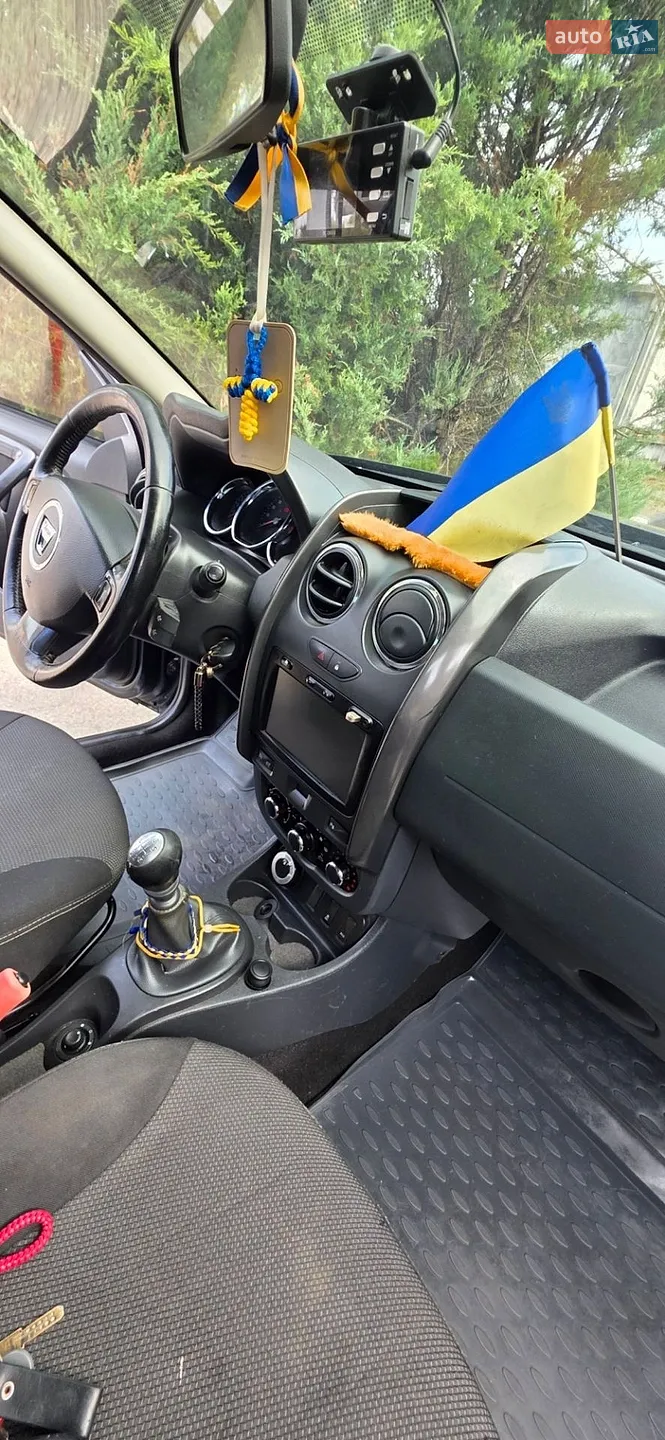 2014 Dacia Duster - мініатюра 25