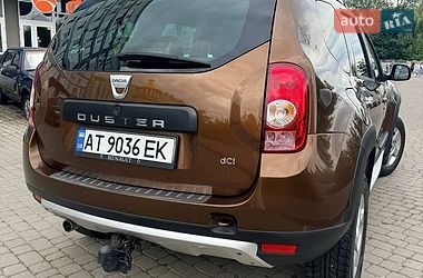 Позашляховик / Кросовер Dacia Duster 2011 в Івано-Франківську